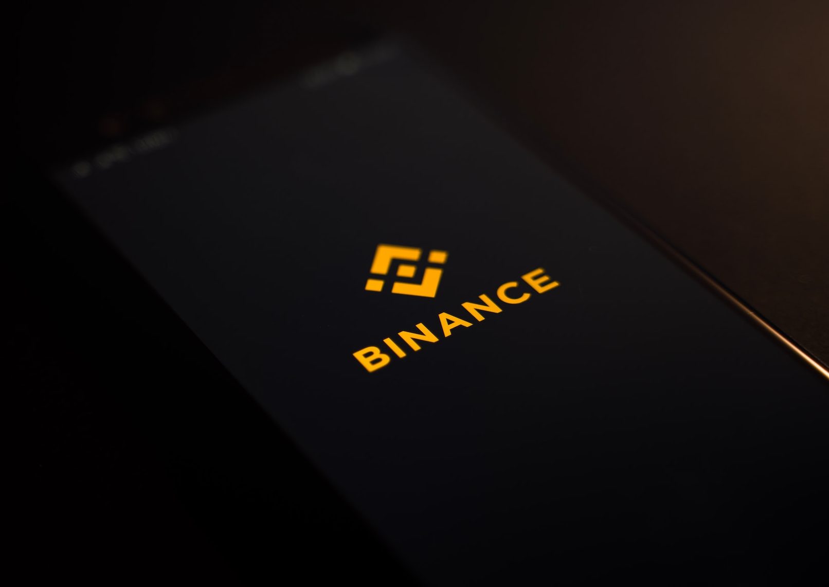 Ganar Dinero con Ethereum Binancelogo